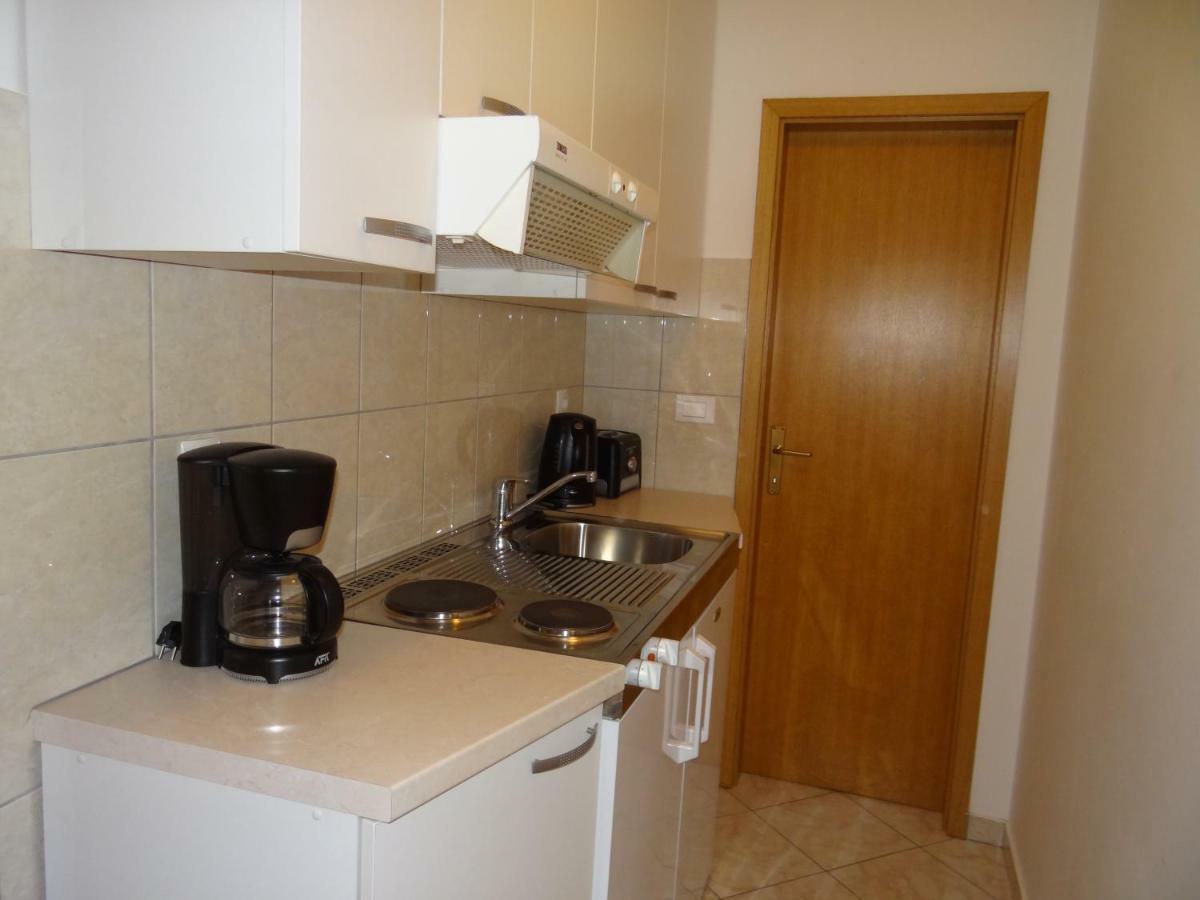Vila Lola Apartmani Trogir Exterior foto